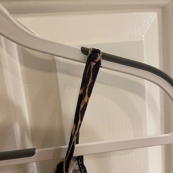 Fashion Nova Cheetah Bodysuit - Picture 6 of 6